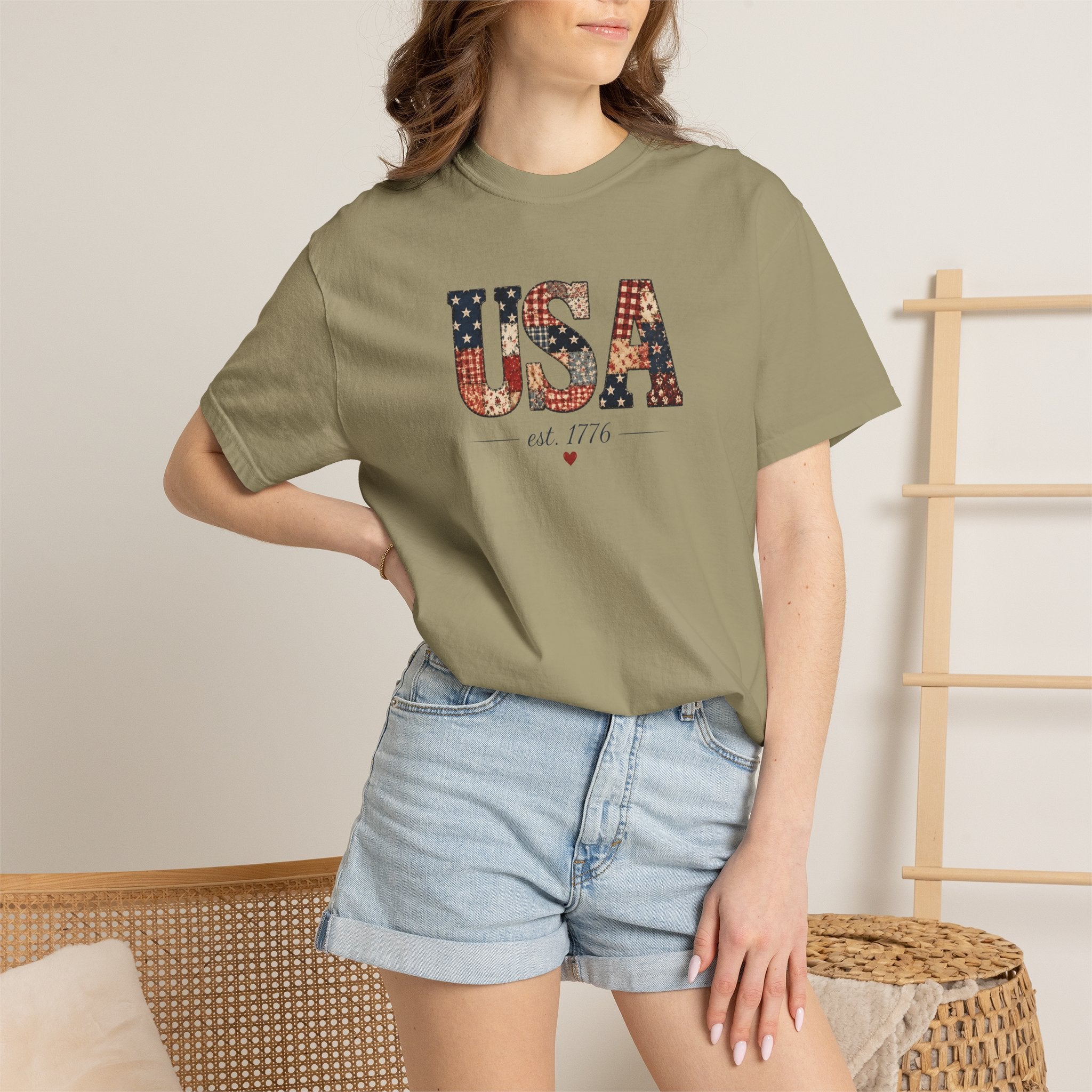 Comfort Colors  USA est. 1776 Vintage Flag Graphic
